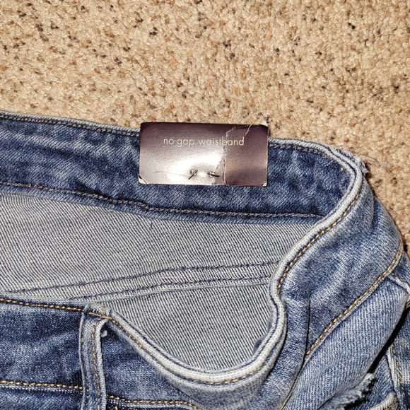 Ava & Viv 26W Distressed Denim Cutoff Shorts NWT - Picture 5 of 7